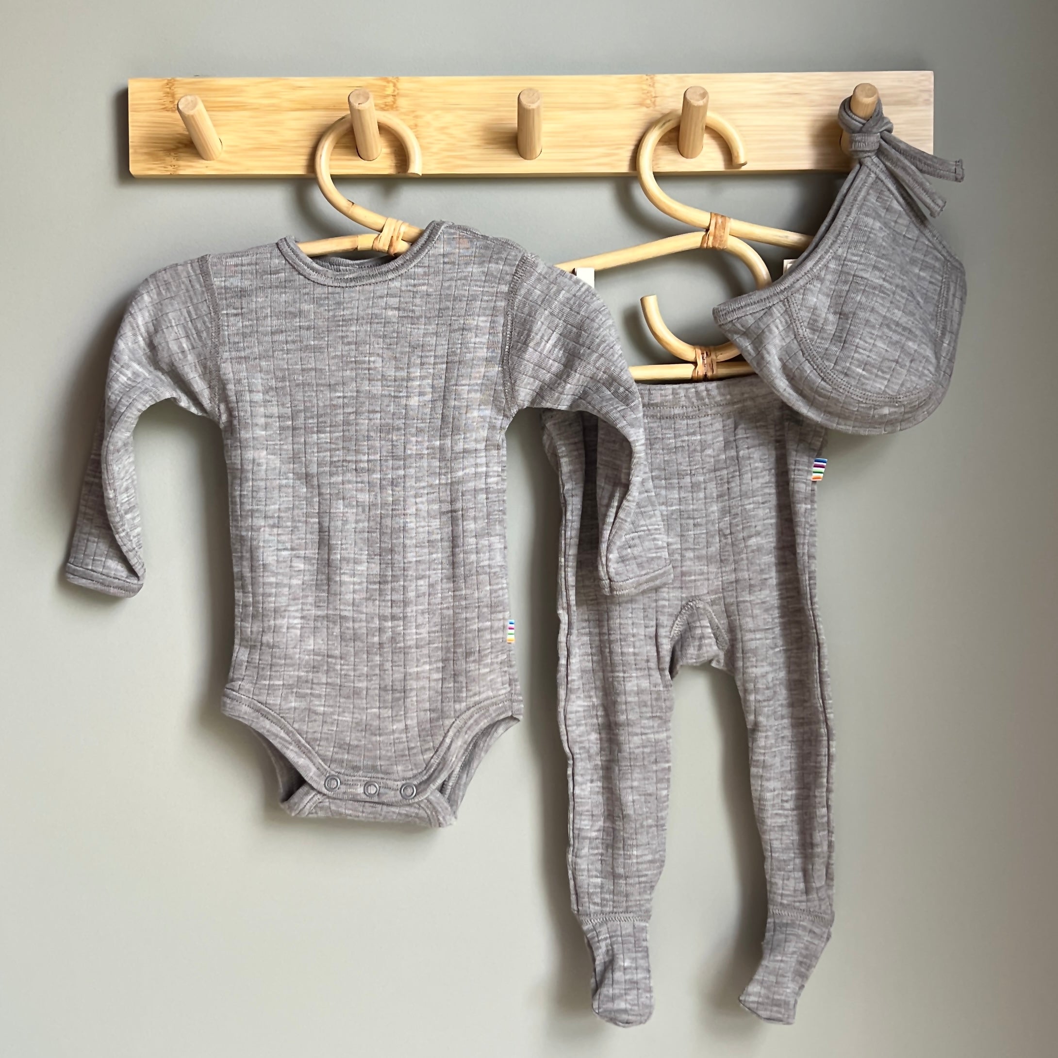 JOHA | ullsett i 100% merinoull (leggings m/fot)
